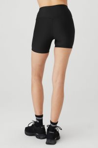 Alo Yoga 5 Airlift Energy Kurze Hose Schwarz | VOHUDPC-07