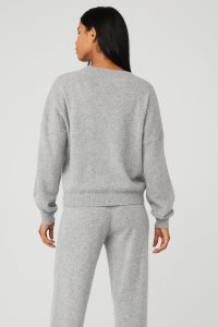 Alo Yoga Cashmere Jet Set V-Neck Long Sleeve Grau | HNZKVGA-69