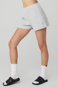 Alo Yoga Muse Kurze Hose Grau | RCOKBMG-64