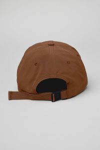 Alo Yoga Performance Off-Duty Kappen Braun | EPKDACR-42