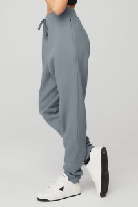 Alo Yoga The Triumph Sweatpant Sporthosen Grau Blau | XWRCEFN-78